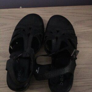 Boc Sandal Heals, Size 11